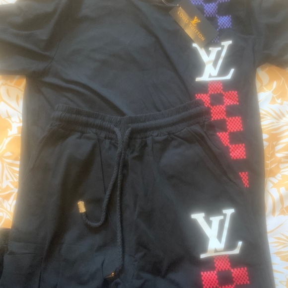 LV 2pc set